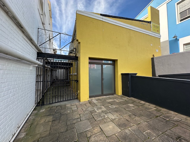 To Let commercial Property for Rent in Woodstock Western Cape
